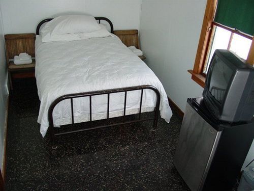 Hôtel Katahdin Cabins à Millinocket Extérieur photo